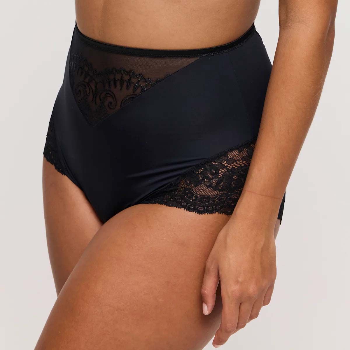 PrimaDonna Shimla Special Briefs